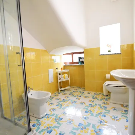 Il Bivio Sui Sentieri 3*